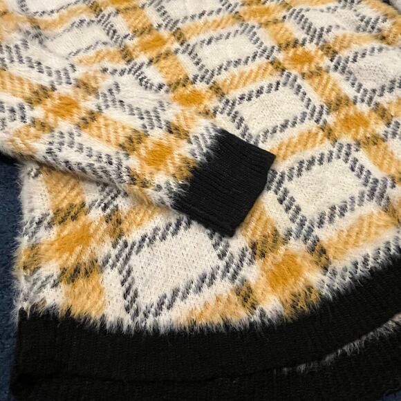 John Paul Richard cozy eyelash sweater yellow plaid S academic fuzzy academia - Picture 4 of 7